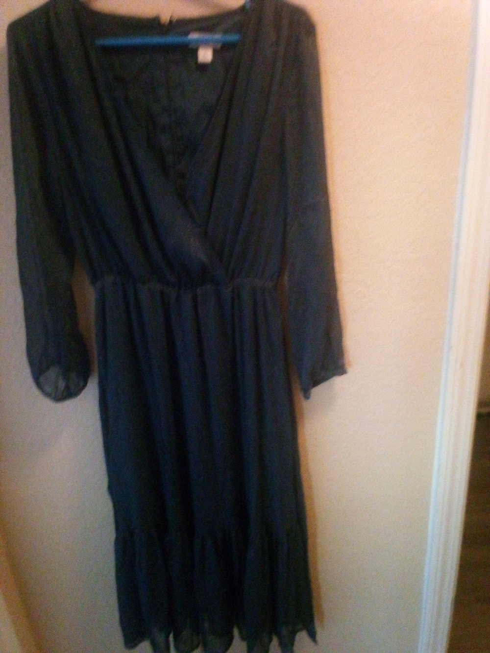 Chiffon Long Sleeve Black Wrap Midi Dress